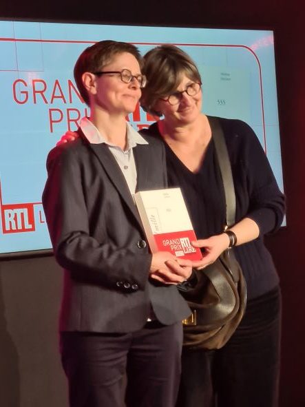 Hélène Gestern et son éditrice Catherine Guillebaud